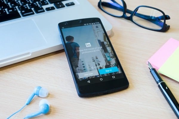 Marketing no LinkedIn As melhores maneiras de comercializar seu negócio no LinkedIn