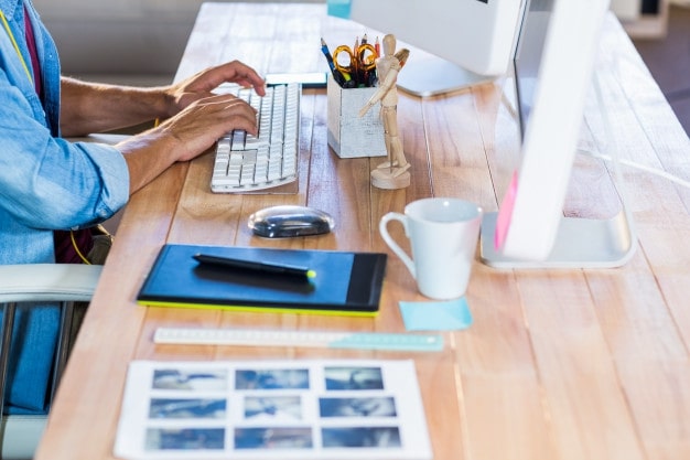 As redes sociais trazem mais exposição para o seu negócio. Fonte: freepik.