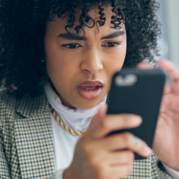 Erros que Prejudicam seu Desempenho nas Redes Sociais Erros que Prejudicam seu Desempenho nas Redes Sociais